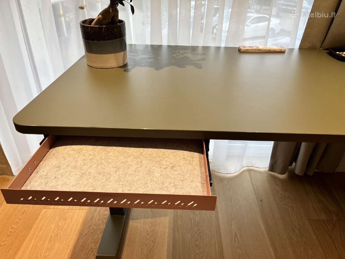 Kaip naujas Desktronic stalas ir kėdė - nuotraukos Nr. 6
