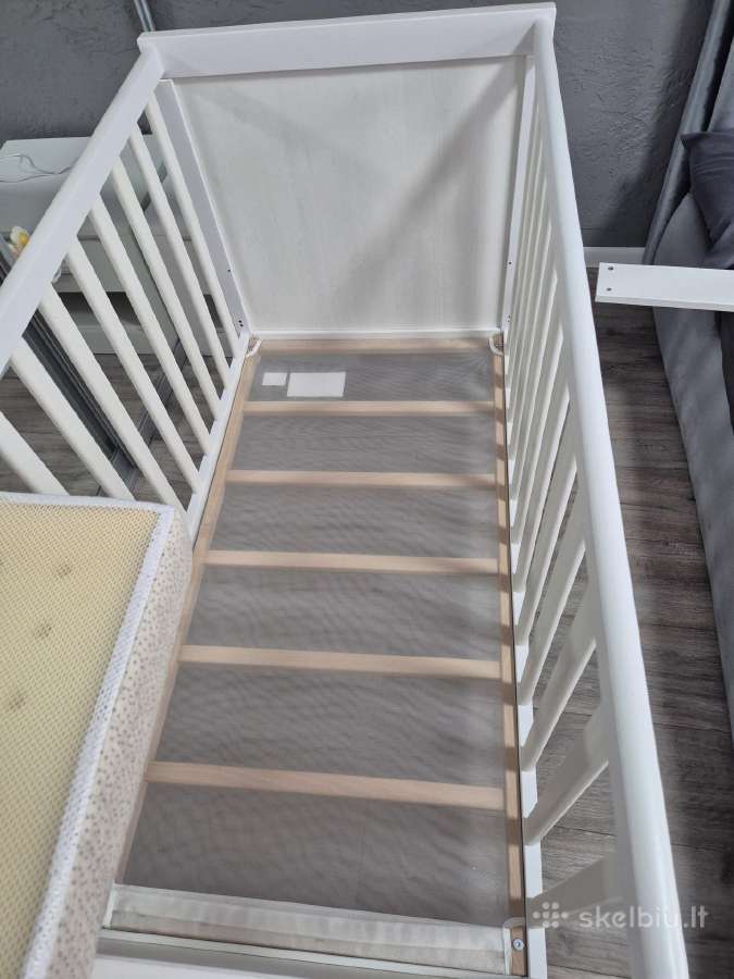 Ikea lovelė su Lonas čiužiniu - nuotraukos Nr. 2