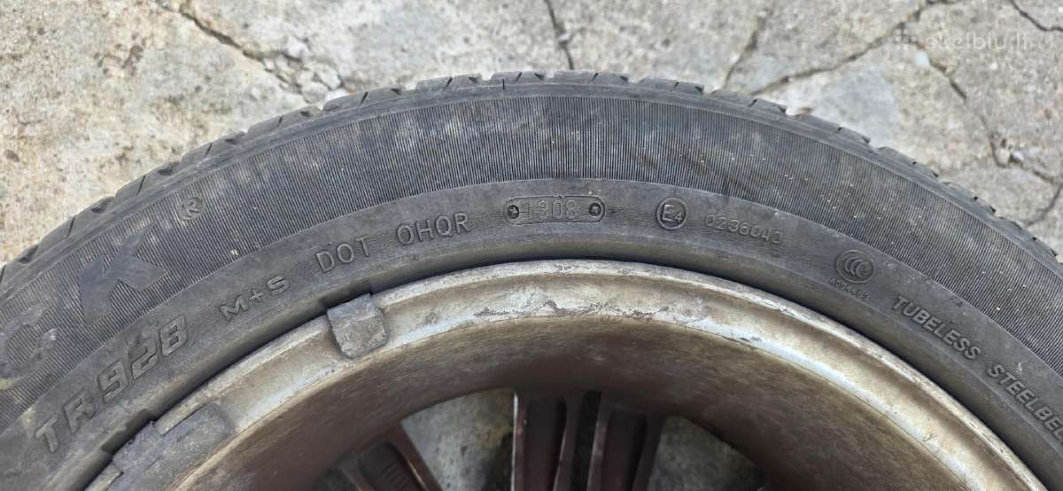 Parduodu Ford C-max R16 Ms padangų komplektą 5mm - nuotraukos Nr. 8