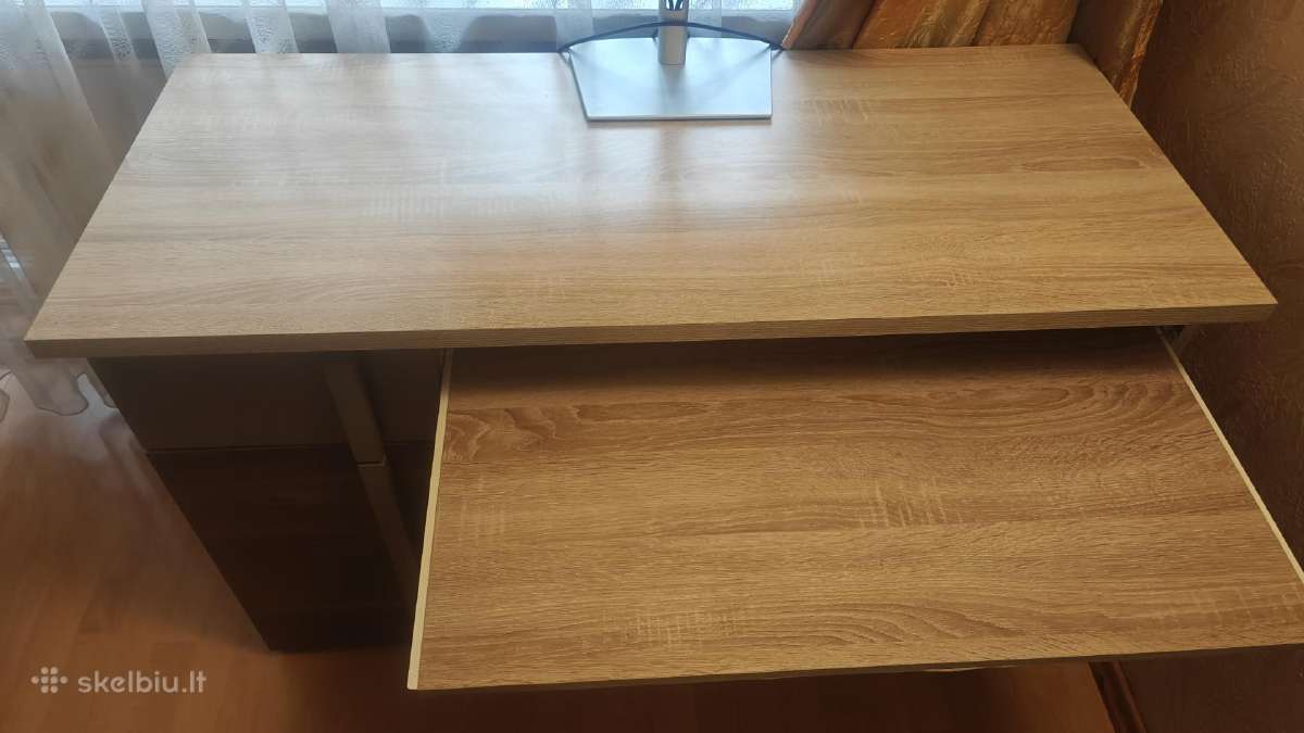 Rašomasis stalas - nuotraukos Nr. 2
