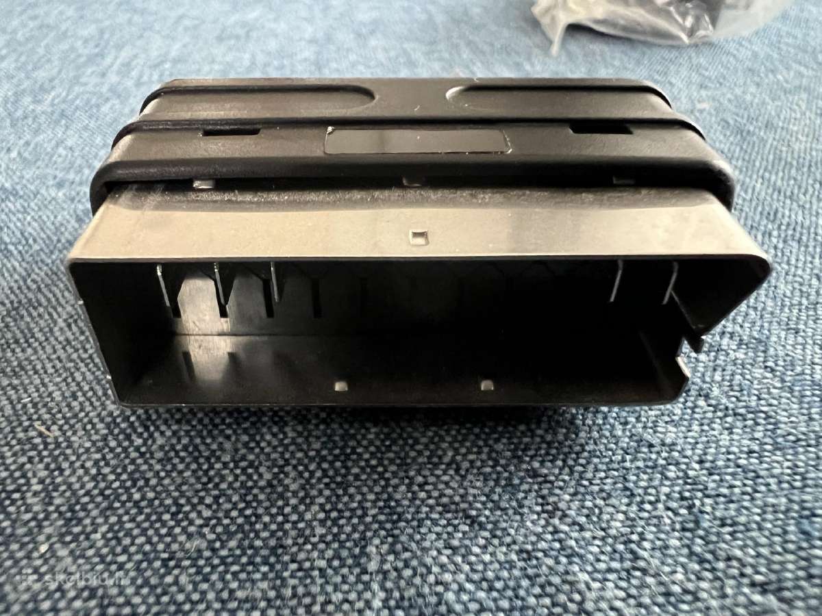 Adapteris iš Scart lizdo į Rca audio video jungtis - nuotraukos Nr. 2