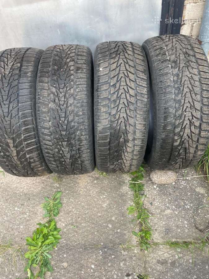 Parduodu žiemines padangas R20. Bendra Kaina 250. - nuotraukos Nr. 2