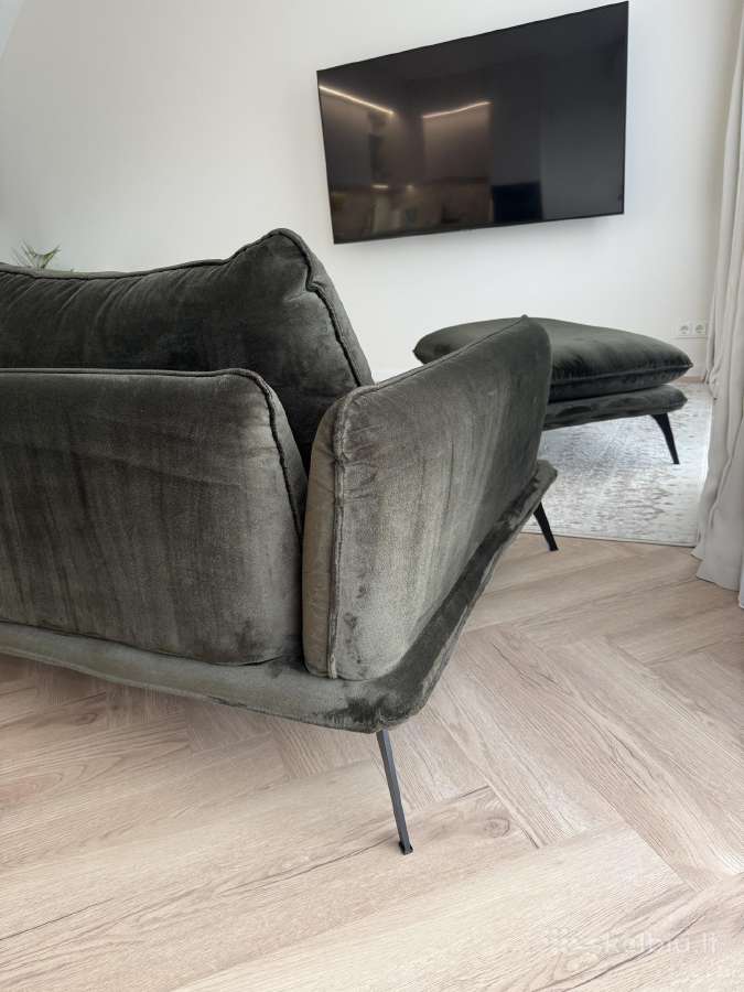 Dvivietė sofa ir pufas - nuotraukos Nr. 7