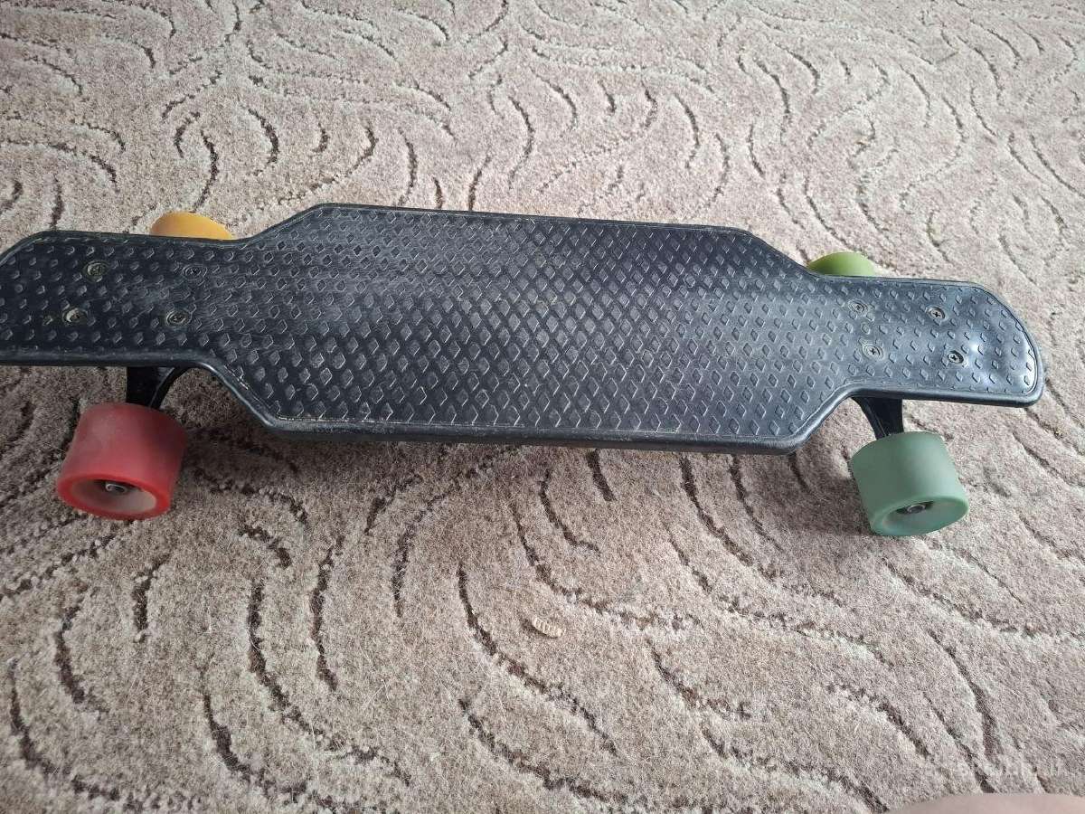 Naudoti daiktai (stalo žaidimai, skate, striukė) - nuotraukos Nr. 6