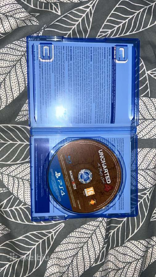 Parduodu ps4 1tb su 3 diskais zaidimais - nuotraukos Nr. 5