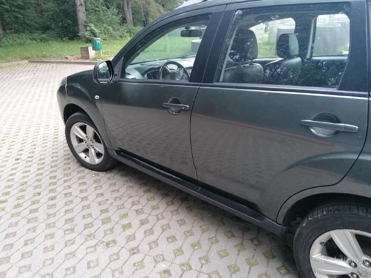 Parduodu visureigį Peugeot 4007 - nuotraukos Nr. 6