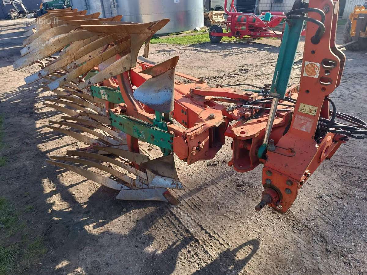 Plugas kverneland 6 korpusu pakabinamas eg85 2 vnt - nuotraukos Nr. 13