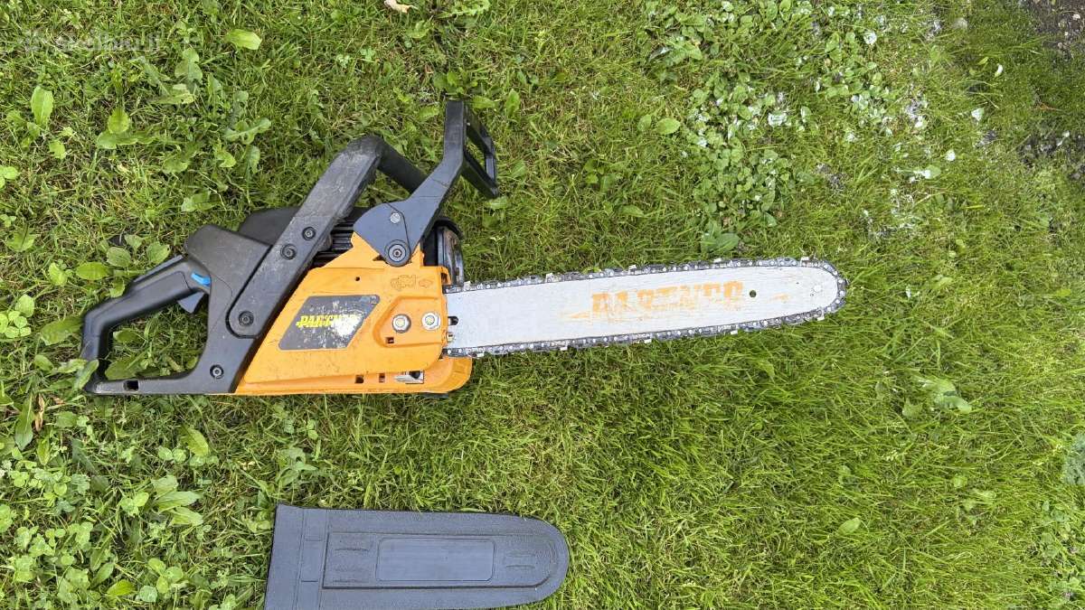 Benzininis-pjuklas-jonsered,partner - nuotraukos Nr. 5
