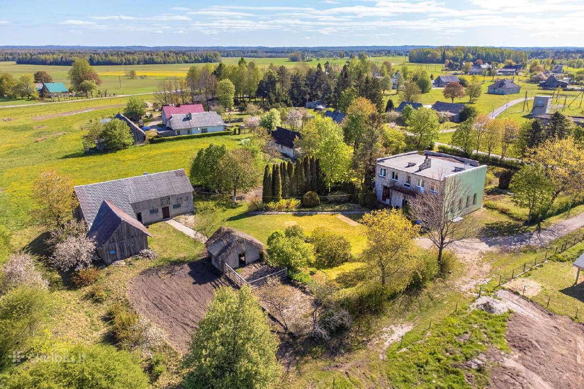 Erdvi sodyba Giliogirio k. – gyvenimui ir verslui - nuotraukos Nr. 38