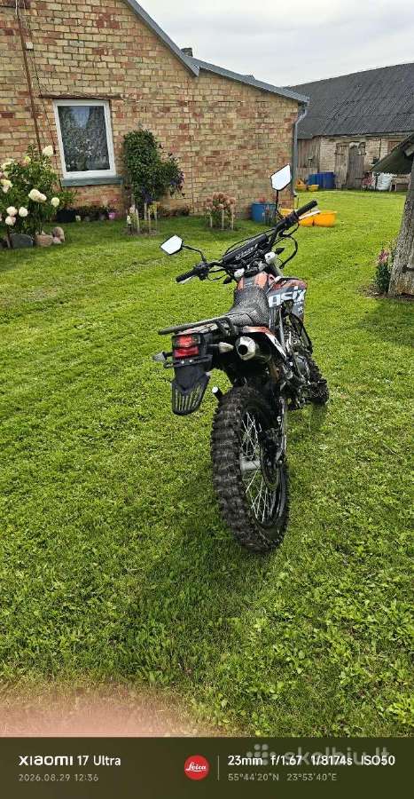 Asix xb-82 250cc - nuotraukos Nr. 2