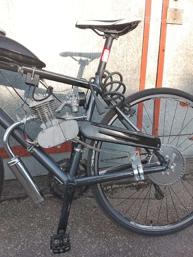 Motorinis dviratis 80cc - nuotraukos Nr. 2