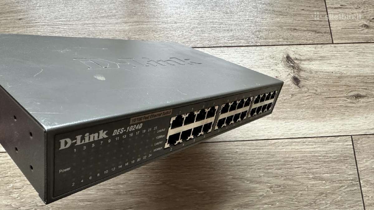 D-link switch 100mbps 24 port - nuotraukos Nr. 4