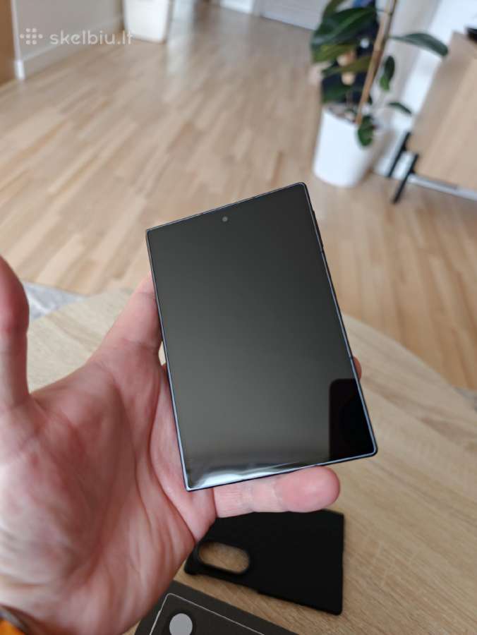 Samsung Galaxy Fold 8 + Carbon Case - nuotraukos Nr. 7