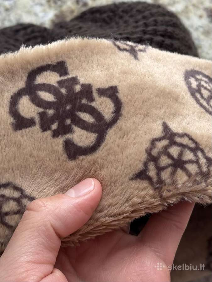 Guess žieminė moteriška kepurė - nuotraukos Nr. 3