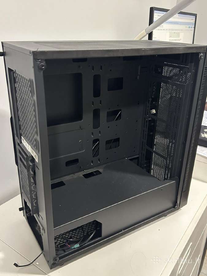 Pc korpusas - nuotraukos Nr. 3