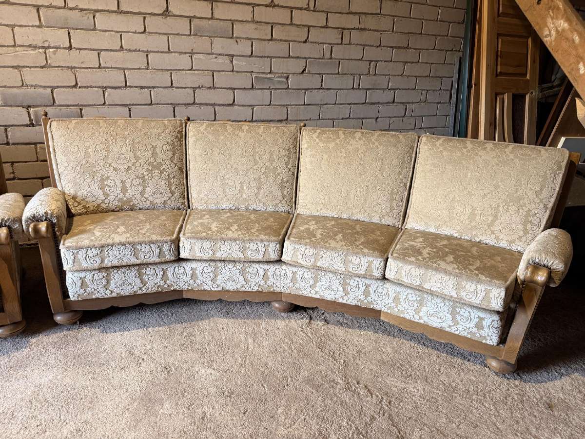 Patogi sofa su dviem važinėjančiais foteliais - nuotraukos Nr. 3