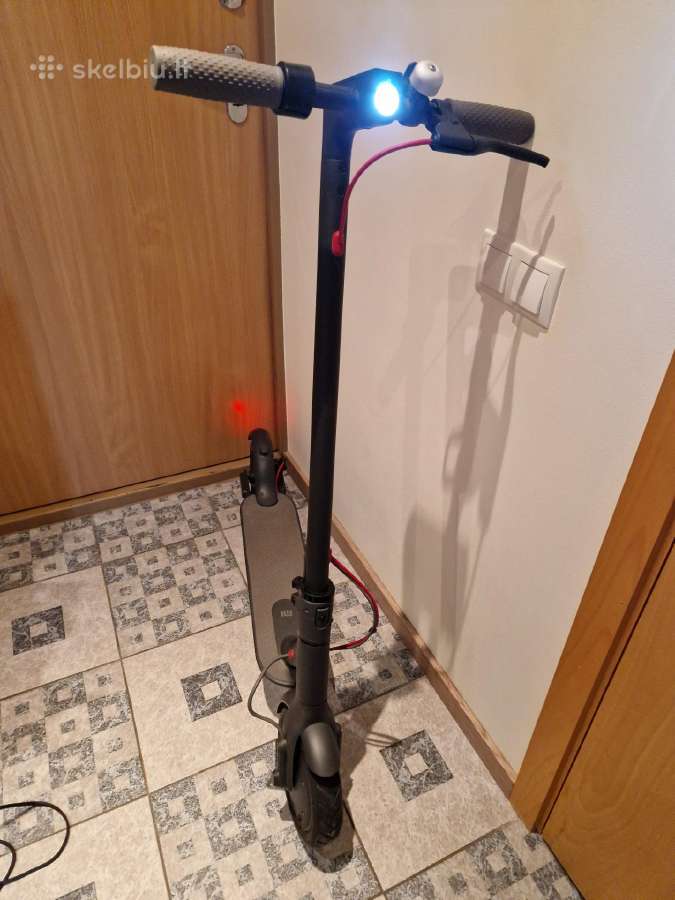 Xiaomi Mi Elektrinis paspirtukas M365 juodas - nuotraukos Nr. 16
