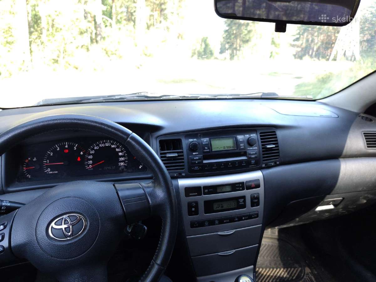 Parduodu gera Toyota Corolla su nauja technikine - nuotraukos Nr. 6