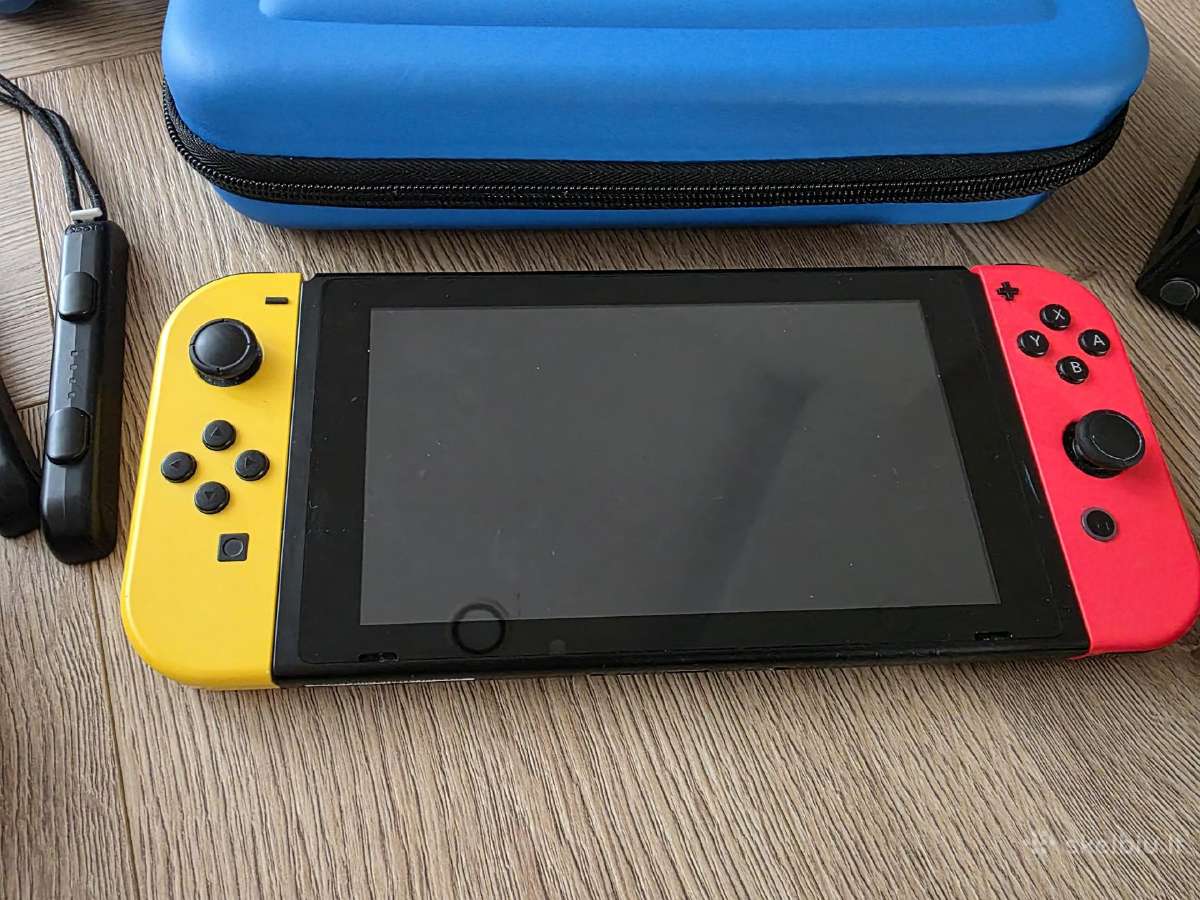 Nintendo Switch Fortnite Special Edition+priedai - nuotraukos Nr. 3
