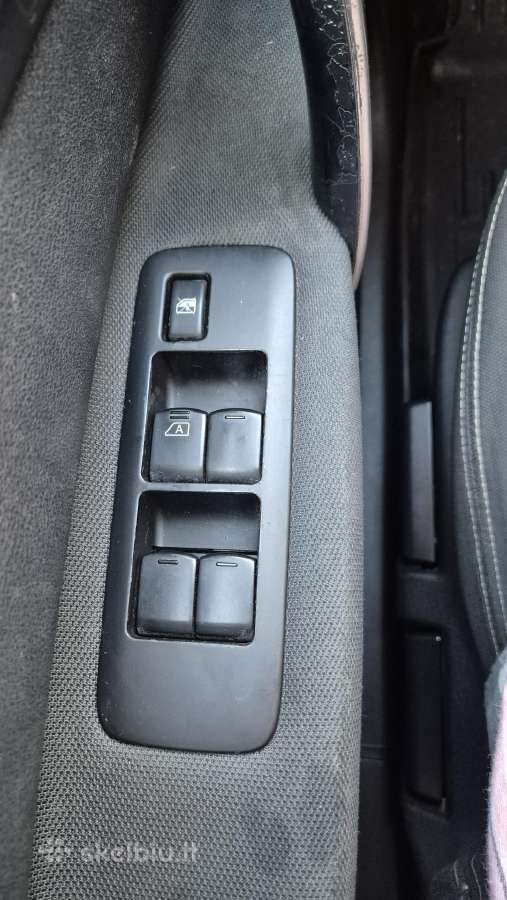 Nissan Qashqai+2 2012 m Visureigis / Krosoveris - nuotraukos Nr. 17