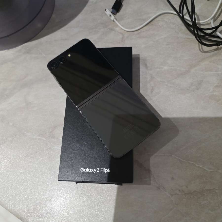 Parduodu Samsung Flip 5 512gb - nuotraukos Nr. 2