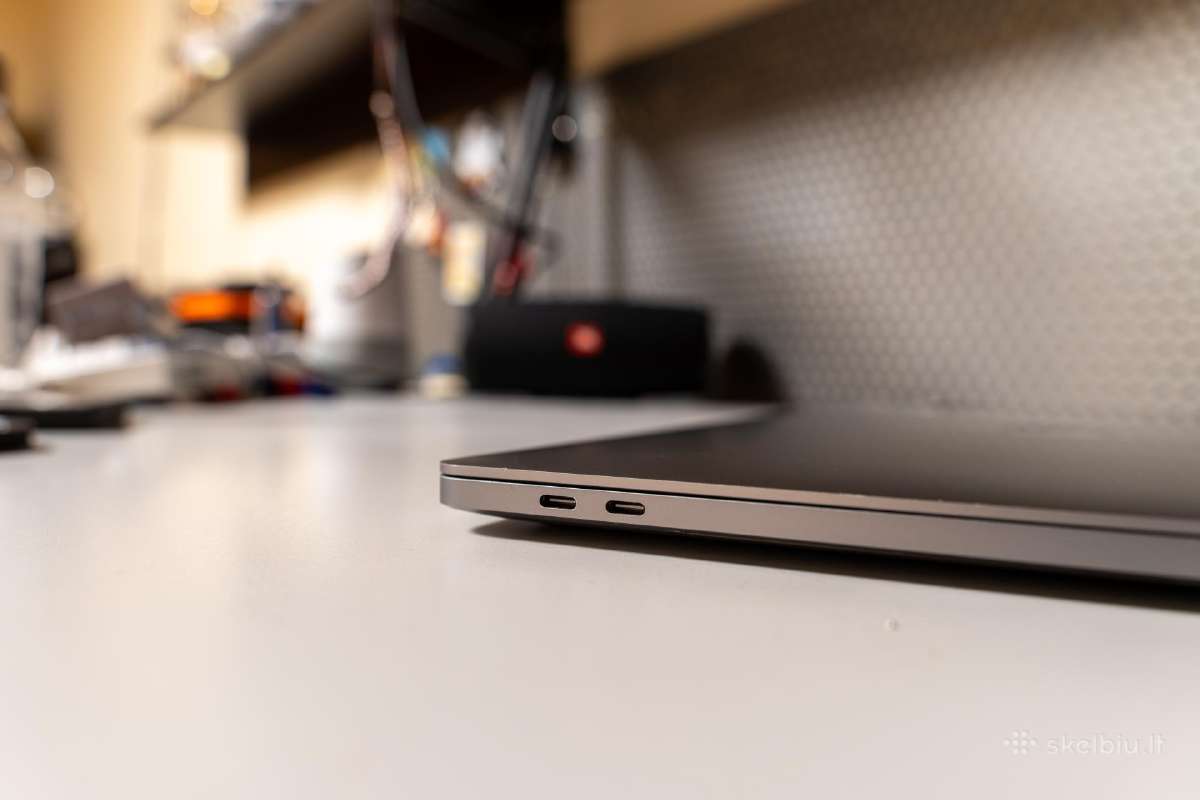 MacBook Pro 16 2019 i9 32gb 1tb Amd5500m 180cycle - nuotraukos Nr. 8
