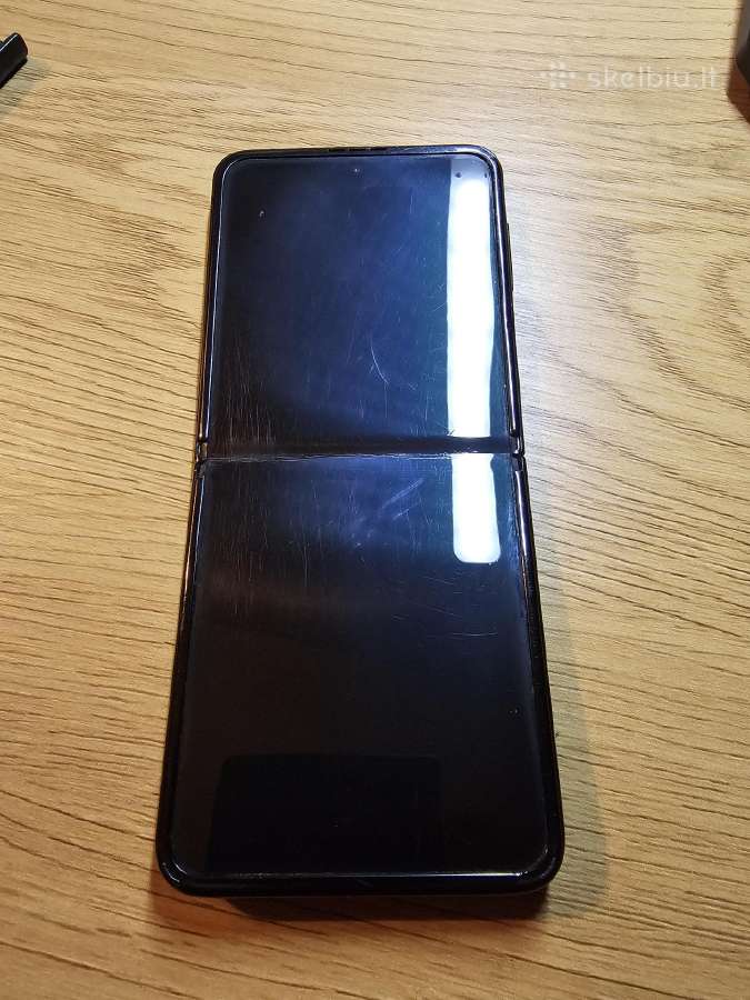 Samsung Z Flip3 5G - nuotraukos Nr. 5