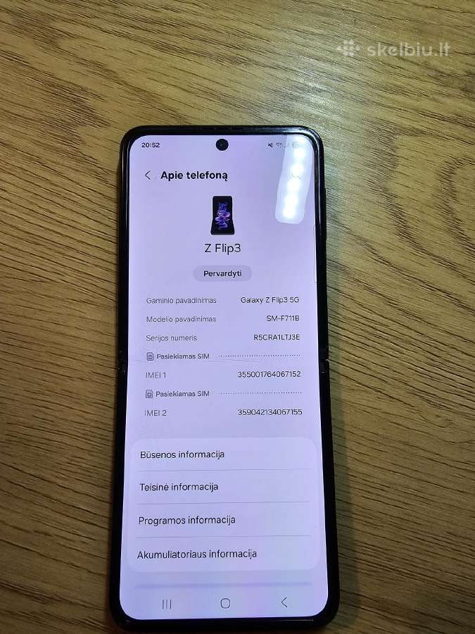 Samsung Z Flip3 5G - nuotraukos Nr. 8