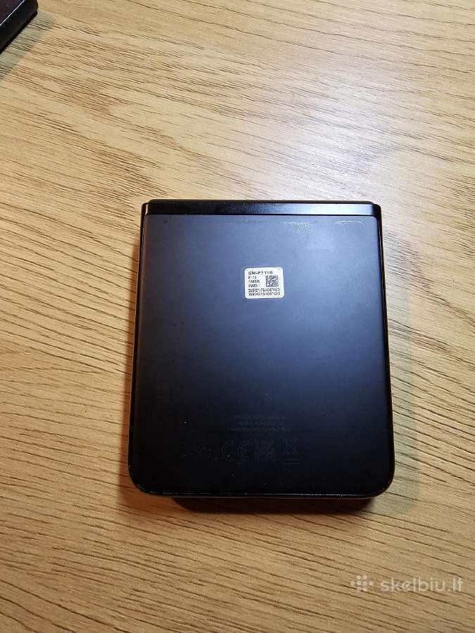 Samsung Z Flip3 5G - nuotraukos Nr. 3