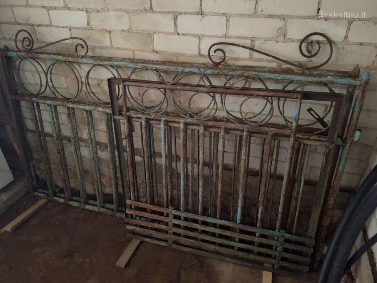 Metalinius, senoviškus, kalviškus tvoros vartus. - nuotraukos Nr. 2