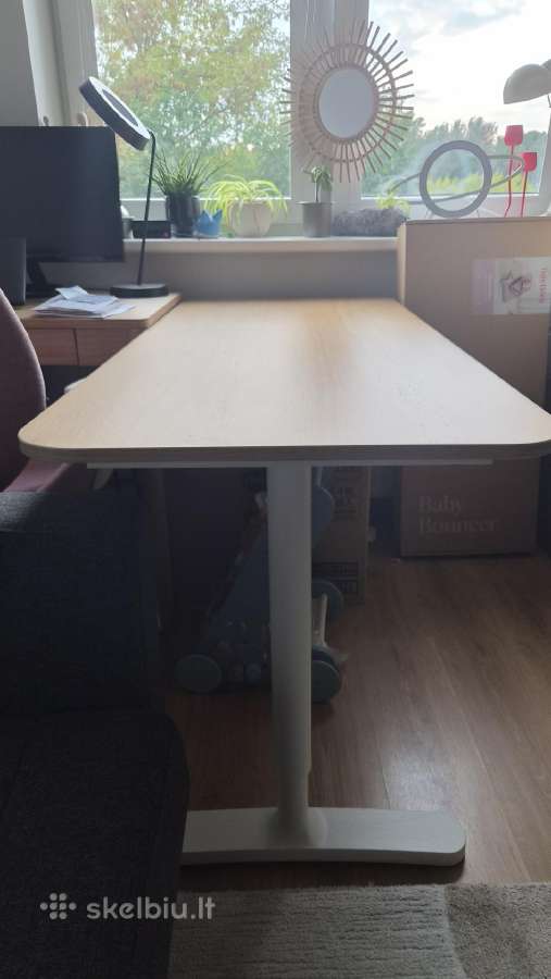 Ikea Bekant stalas - nuotraukos Nr. 3