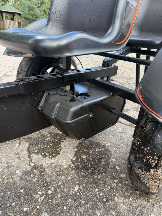 Parduodamas Berg Black Edition pedalinis kartingas - nuotraukos Nr. 6