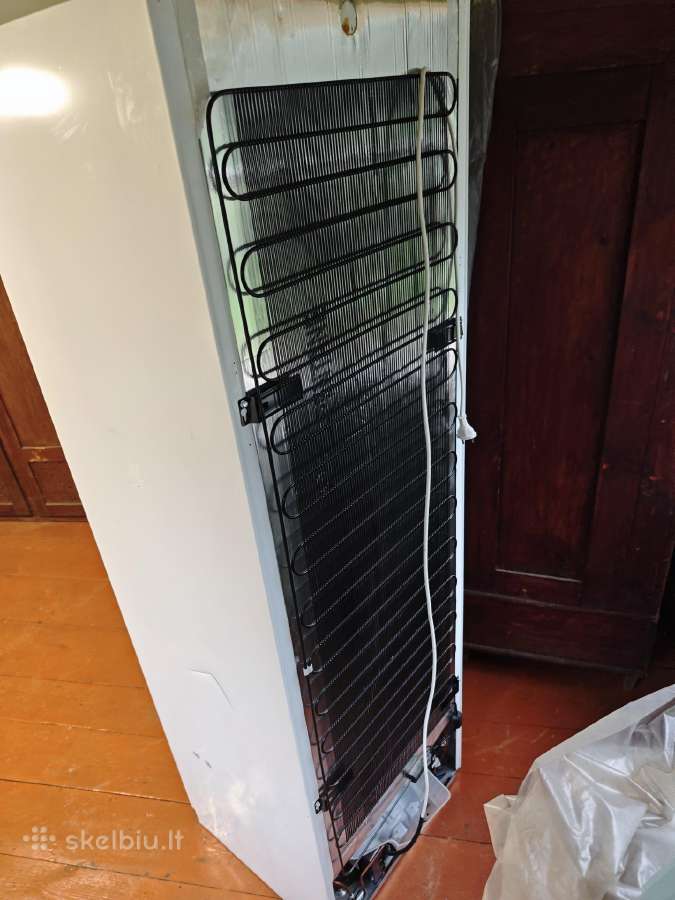 Įmontuojamas šaldytuvas Electrolux - nuotraukos Nr. 4