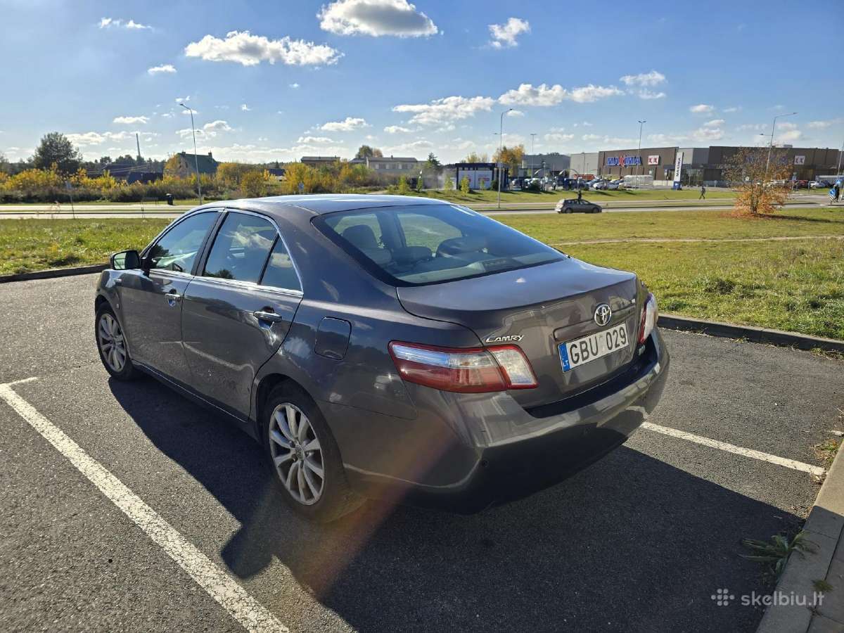 Tayota Camry hybrid - nuotraukos Nr. 3
