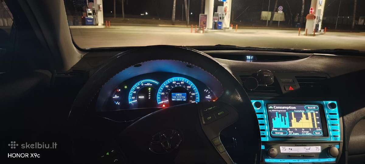 Tayota Camry hybrid - nuotraukos Nr. 4