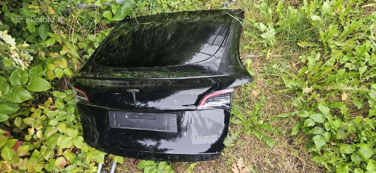 Tesla model y 2023m galinis juodas dangtis - nuotraukos Nr. 7