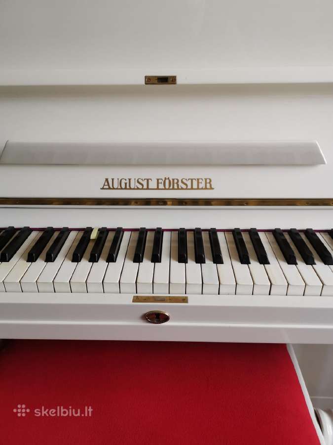 "August Forster" baltos spalvos pianinas . - nuotraukos Nr. 8