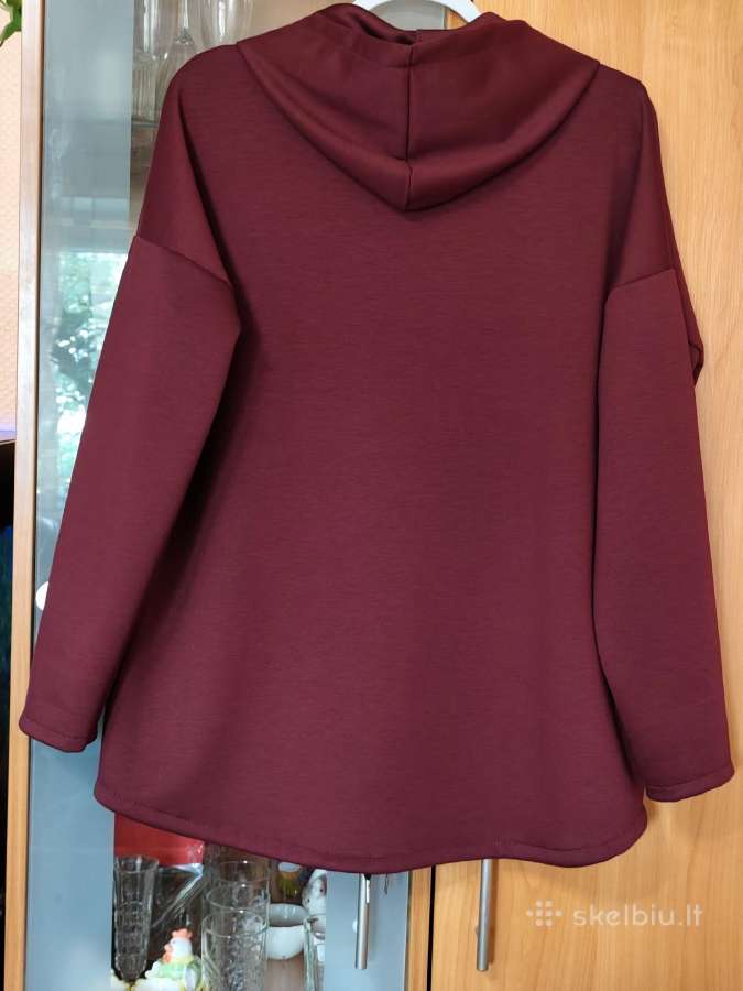 Bordo spalvos „oversize“ džemperis su gobtuvu - nuotraukos Nr. 2