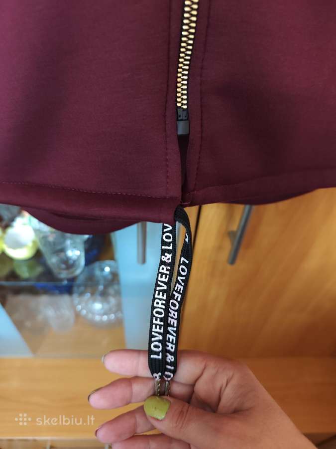 Bordo spalvos „oversize“ džemperis su gobtuvu - nuotraukos Nr. 3