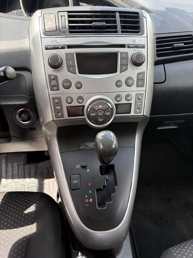 Toyota verso 2.2 - nuotraukos Nr. 6