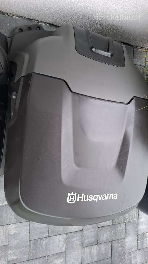 Husqvarna robotų garažas - nuotraukos Nr. 2