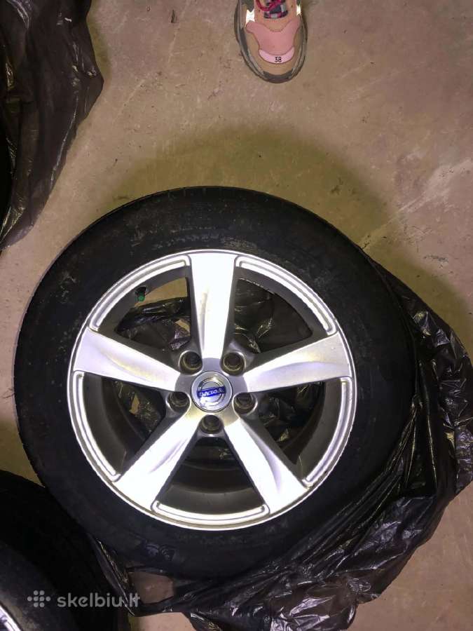 Parduodami Volvo V50 ratu komplektas Michelin - nuotraukos Nr. 5