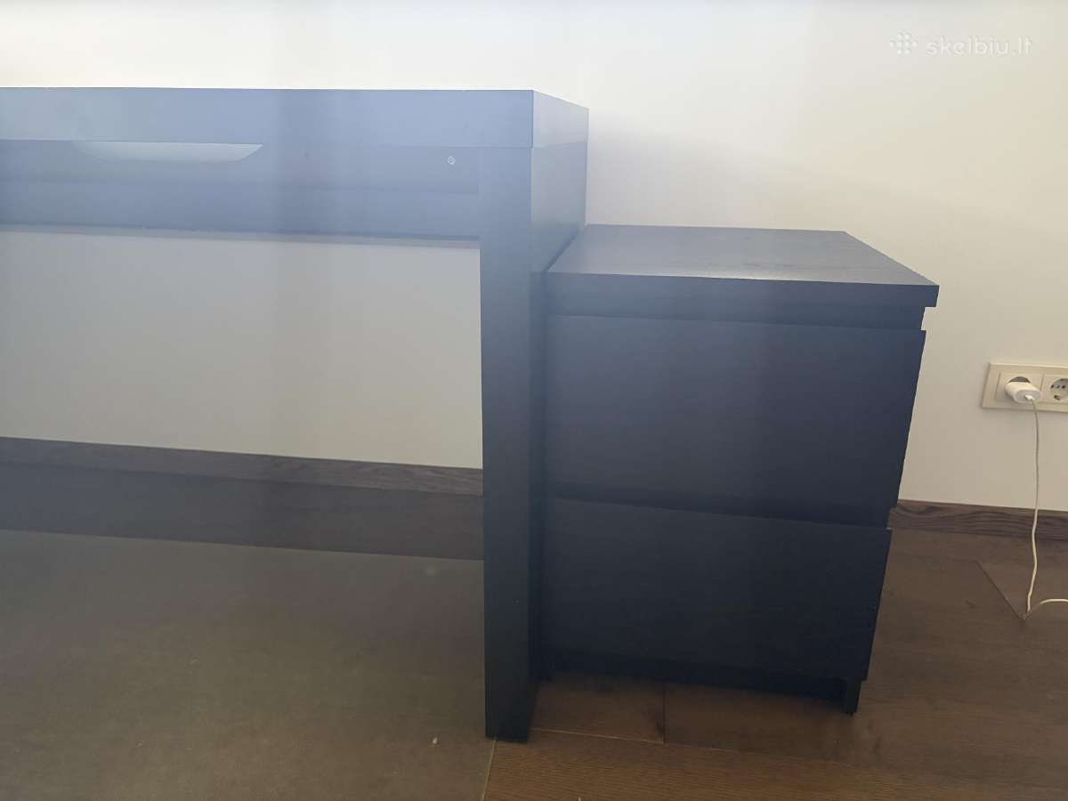 Parduodu Ikea Malm rašomąjį stalą ir spintelę - nuotraukos Nr. 6