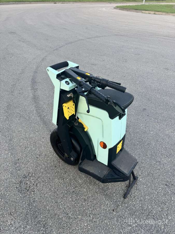Govecs Gigi sulankstomas elektrinis motoroleris - nuotraukos Nr. 2