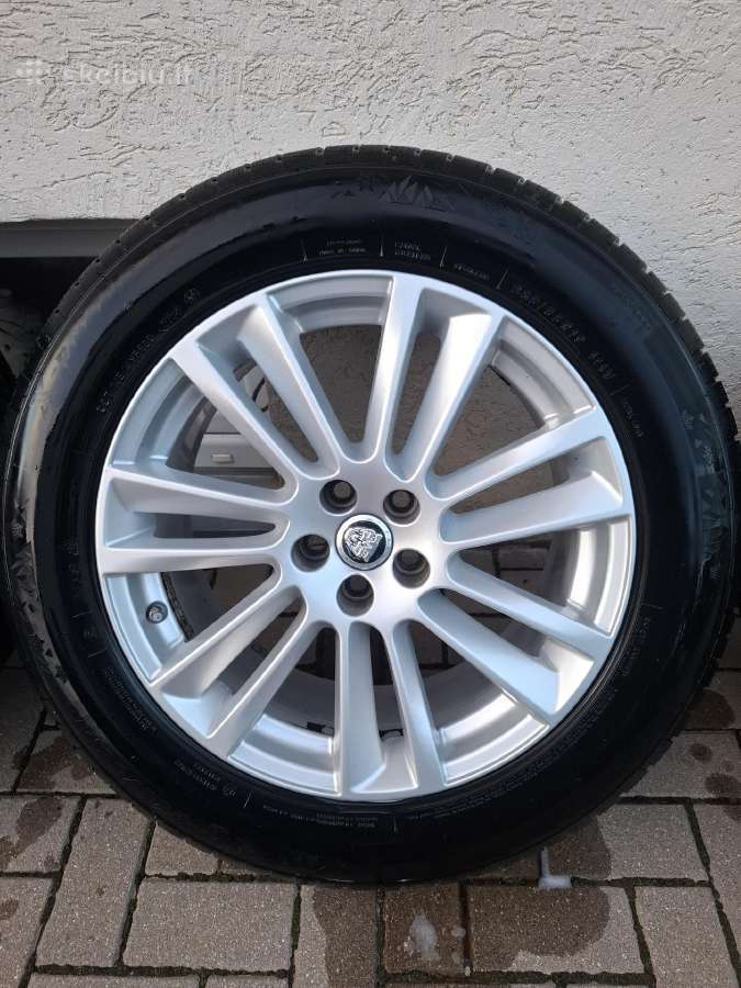 R19 Jaguar F pace ratlankiai su padangomis - nuotraukos Nr. 4