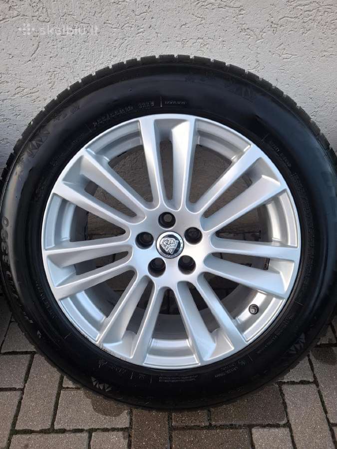 R19 Jaguar F pace ratlankiai su padangomis - nuotraukos Nr. 5