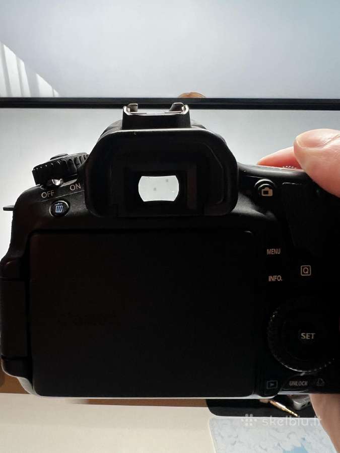 Canon EOS 60d + 3 akumuliatoriai (Rida tik 34k) - nuotraukos Nr. 7