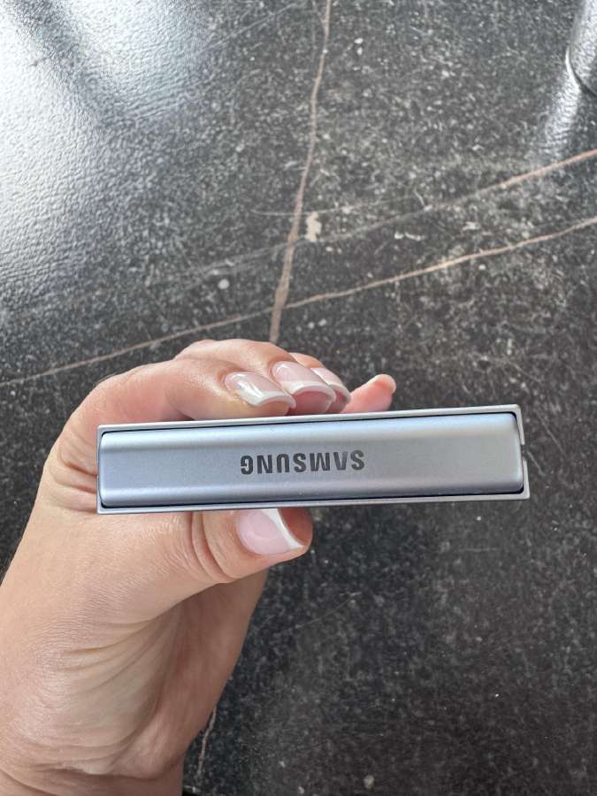 Samsung Z Flip 6 256 GB - nuotraukos Nr. 8