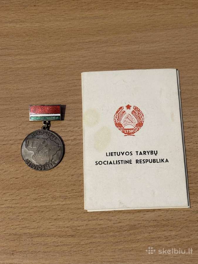 Tarybiniai ženkliukai ir medaliai - nuotraukos Nr. 21