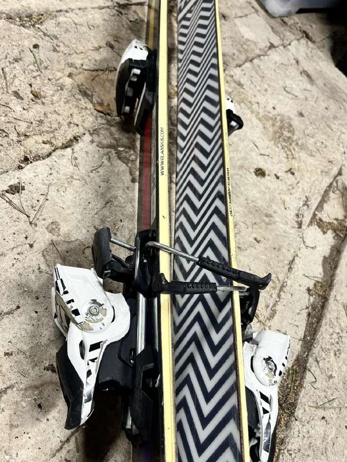 Elan Domino J38 slidės - nuotraukos Nr. 3